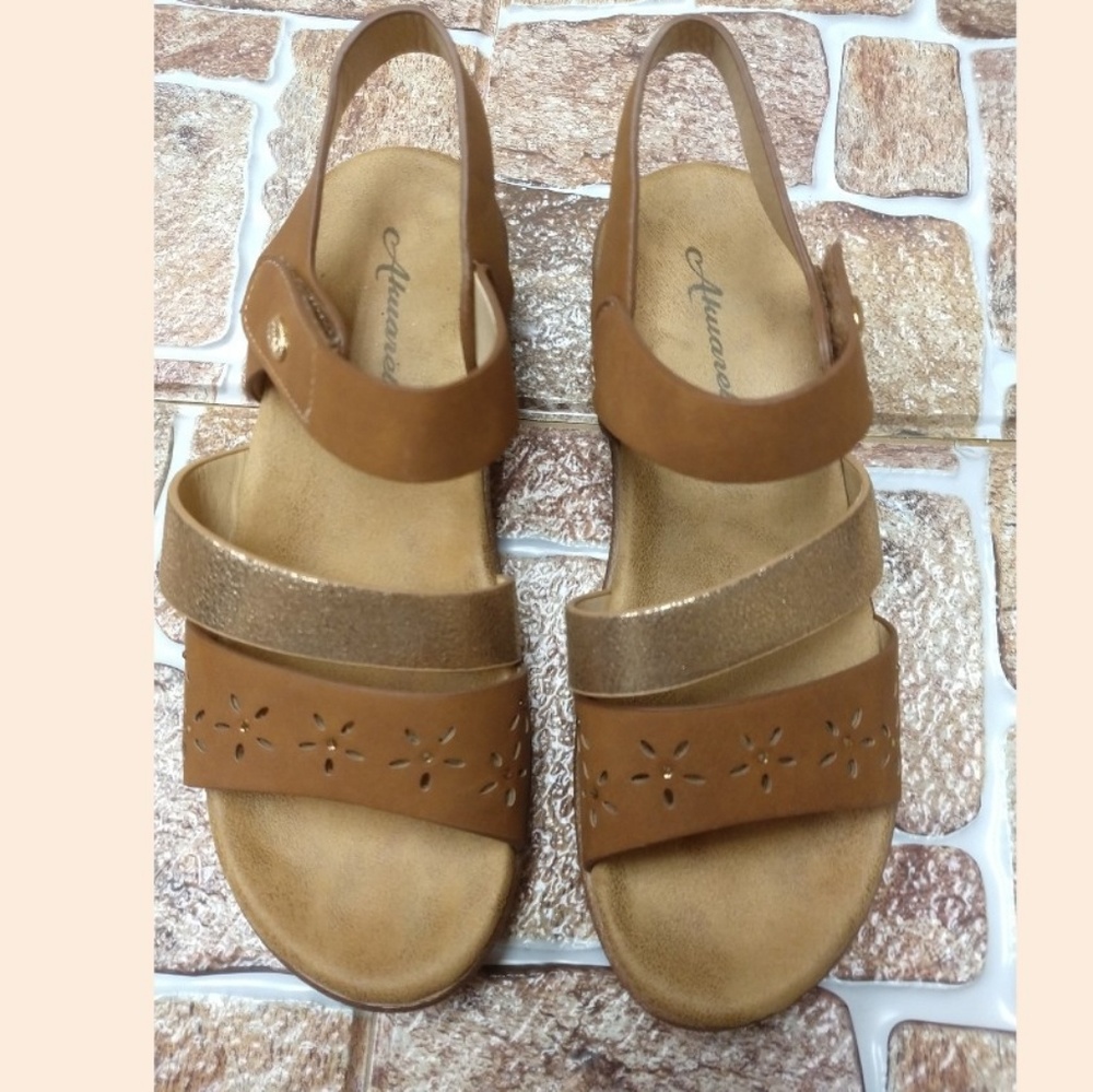 Akuarela Wedge Sandal